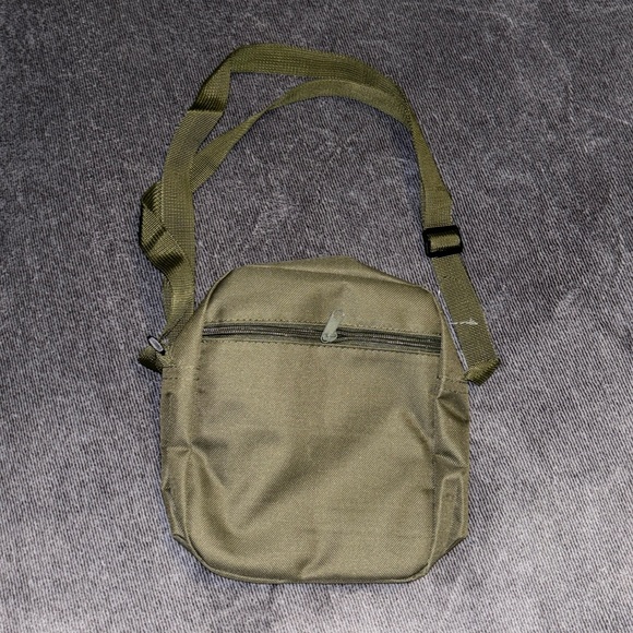 Handbags - Shoulder/Crossbody Bag